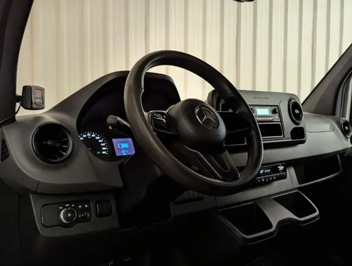Mercedes-Benz Sprinter 2020, foto 6