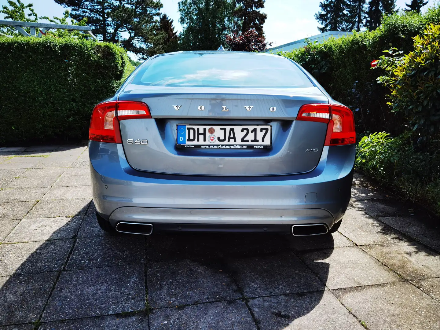 Volvo S60 S60 D4 Geartronic Kinetic Gris - 2