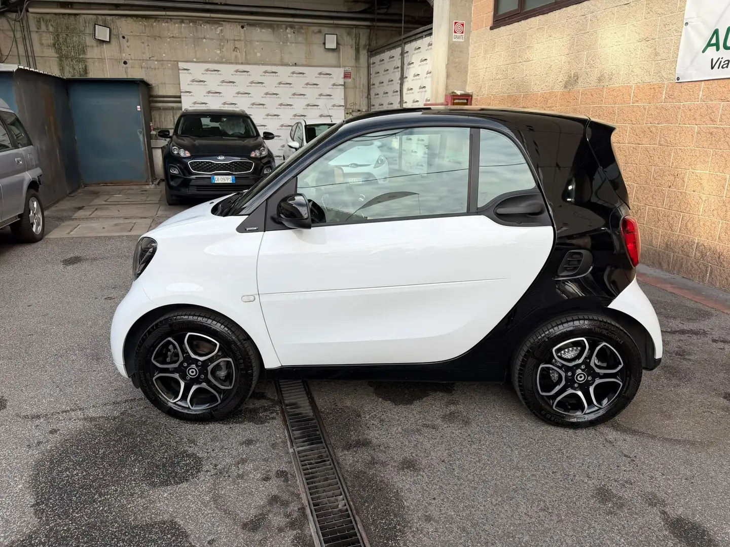 smart forTwo Smart forTwo 453 1.0 Passion 71cv twinamic Bianco - 2
