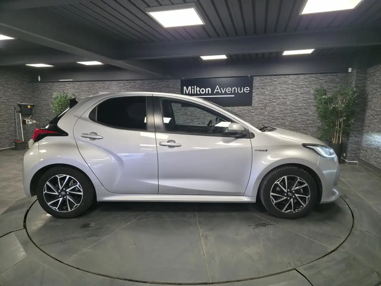 Toyota Yaris Yaris — photo 7