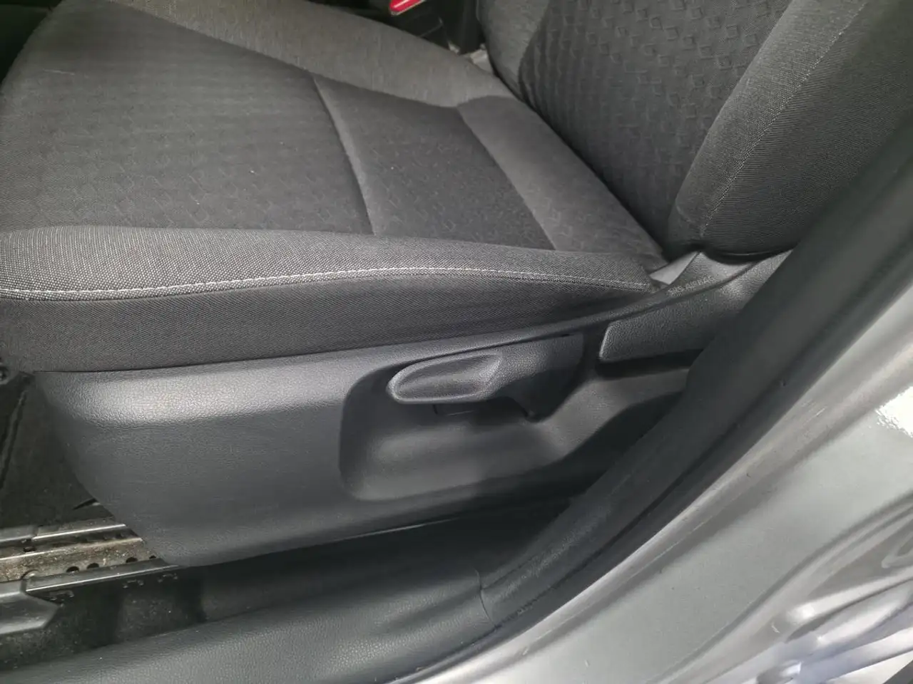 Toyota Yaris Yaris — photo 31