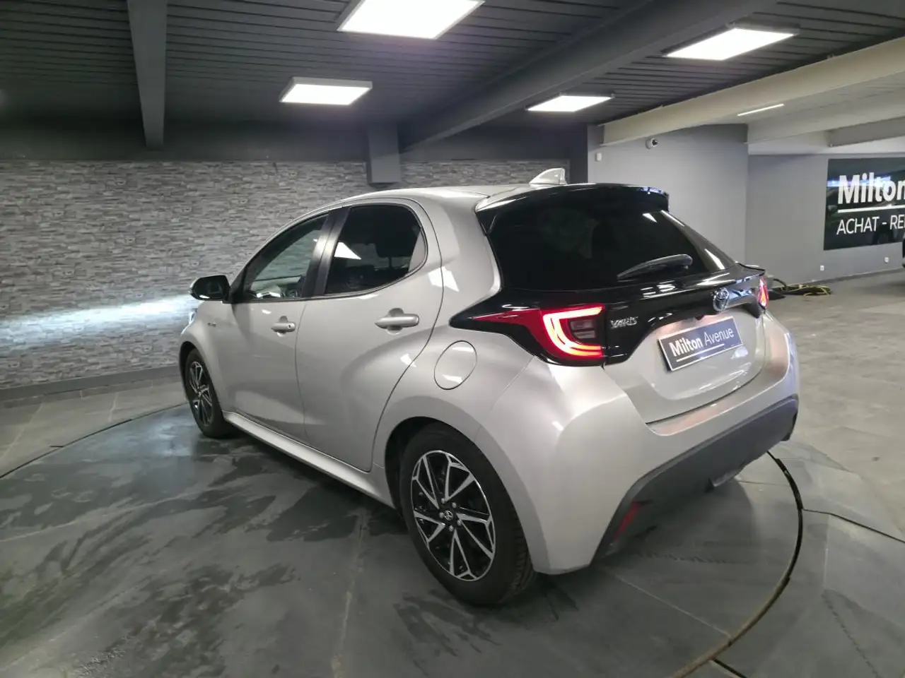 Toyota Yaris Yaris — photo 3