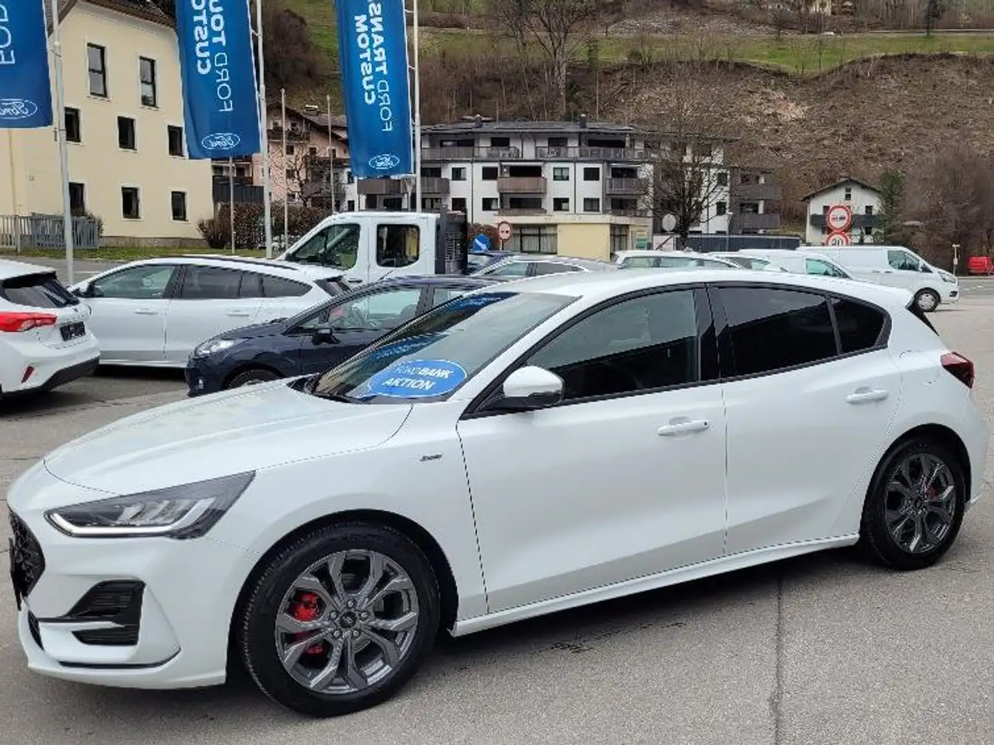 Ford Focus ST-Line Blanc - 2