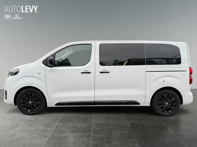 Toyota Proace view 3
