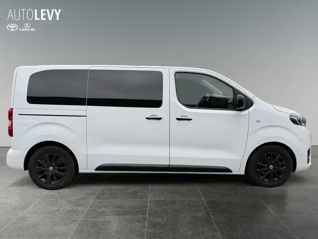 Toyota Proace view 7
