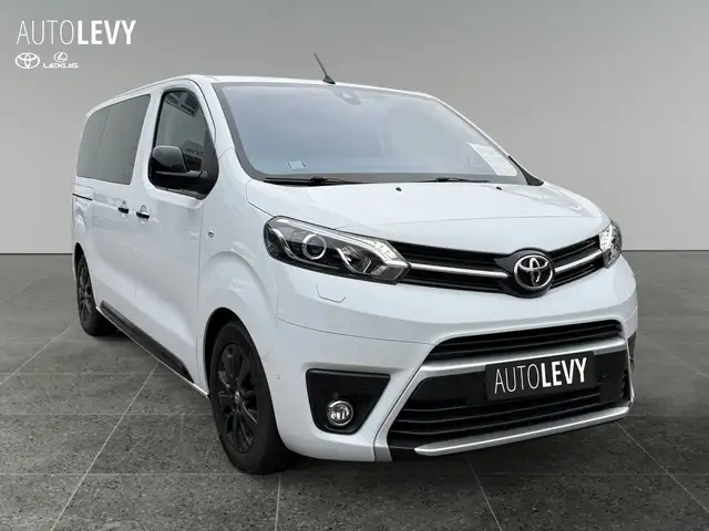 Toyota Proace view 8