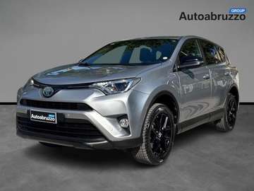 2.5 vvt-i hybrid Style 2wd e-cvt my17