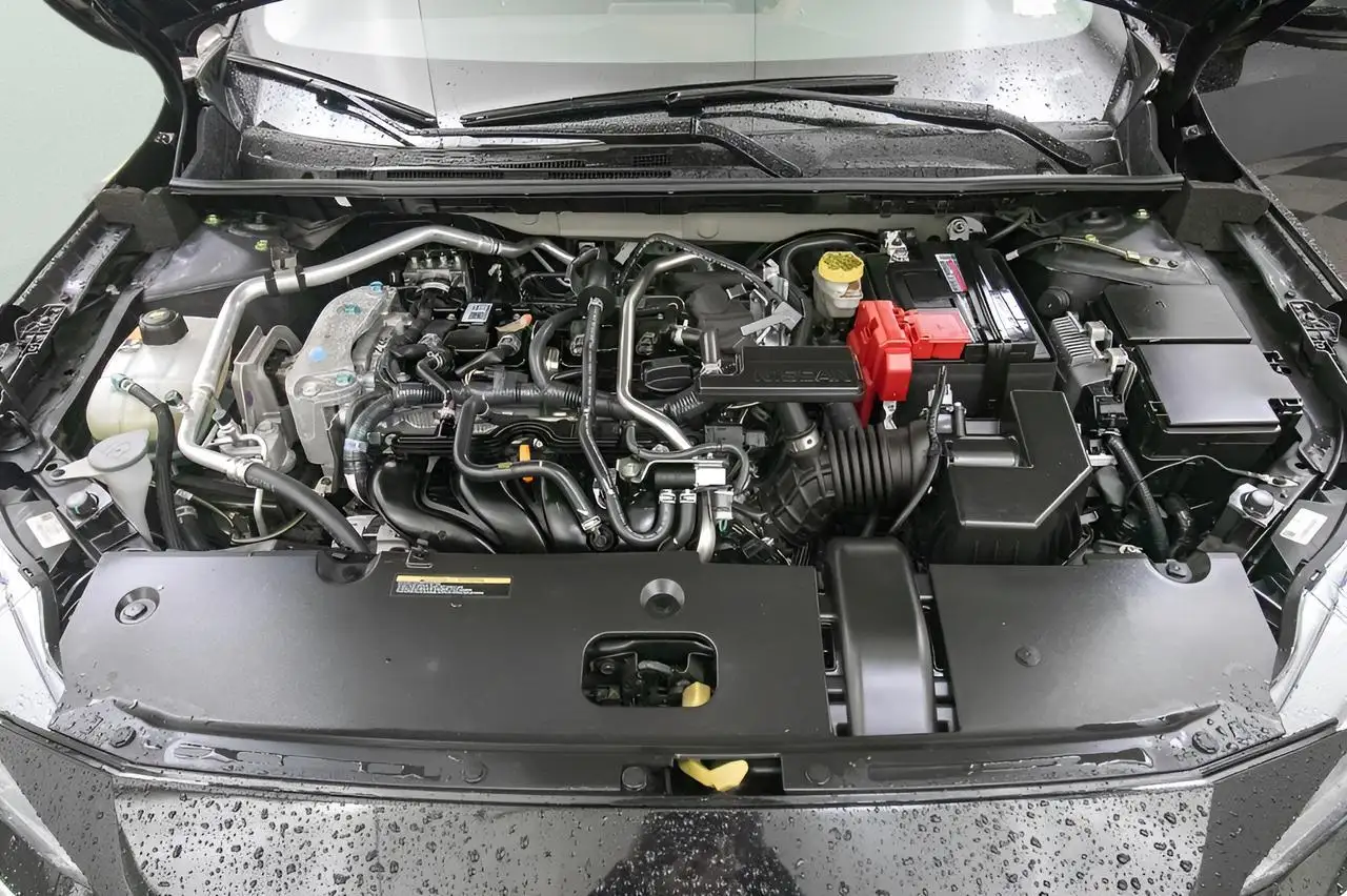 Nissan Sentra снимка Nissan Sentra