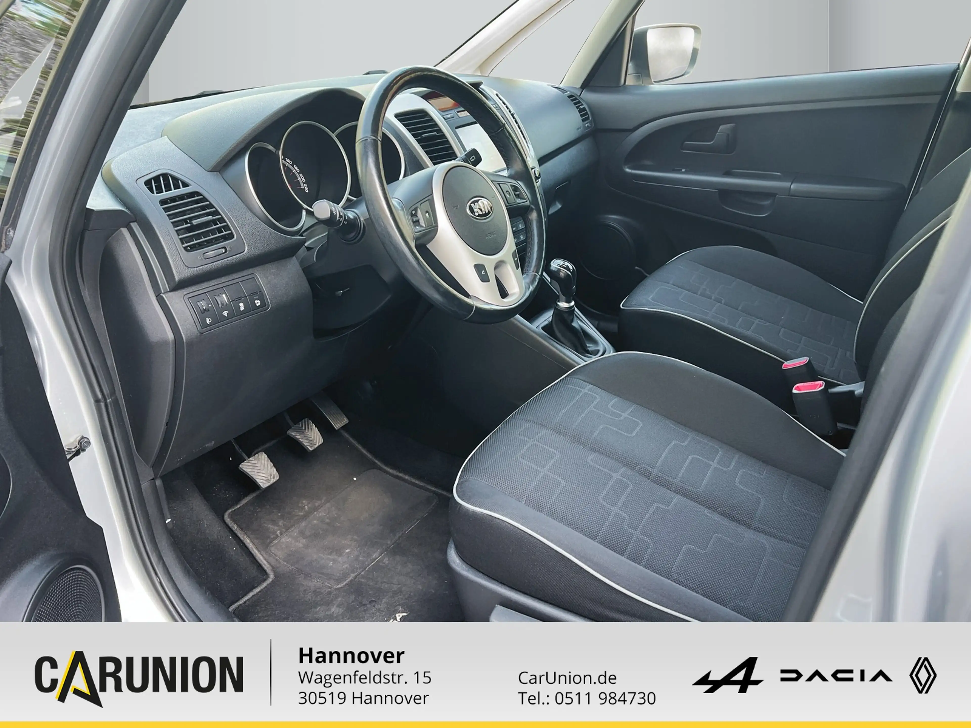Kia Venga 1.4 CVVT Dream Team — photo 7