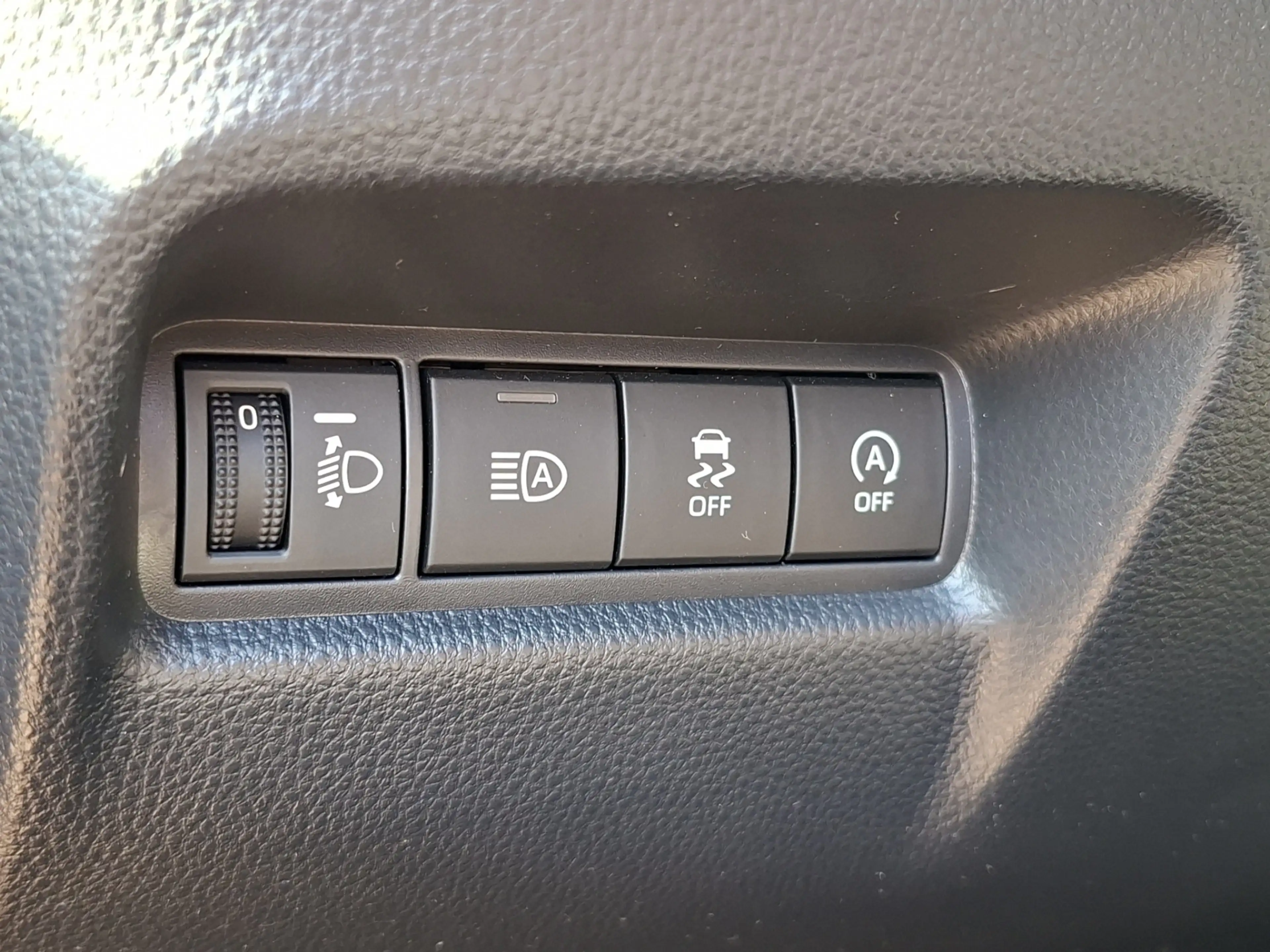 Toyota Aygo X 1.0 VVT-i S-CVT Premium | Dealer onderhouden | JBL — photo 15