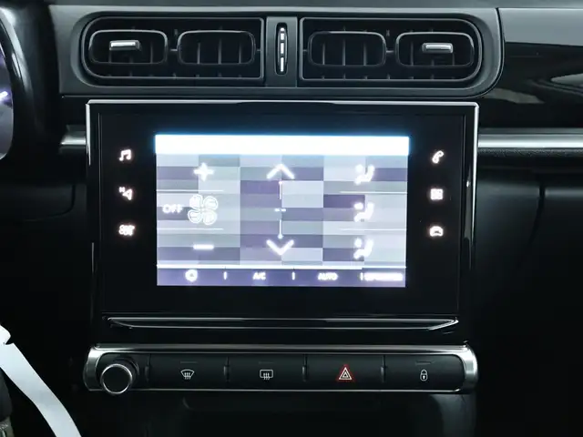 Citroen C3 view 12