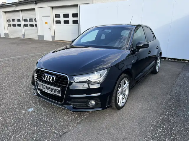 Audi A1 A1 Sportback 1.4 TFSI "S line Sportpaket"  *Leder*Navi*PDC*SHZ*