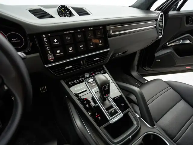 Porsche Cayenne Turbo S E-Hybrid III Ansicht 33
