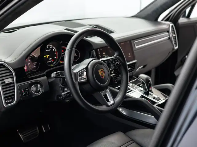 Porsche Cayenne Turbo S E-Hybrid III Ansicht 16