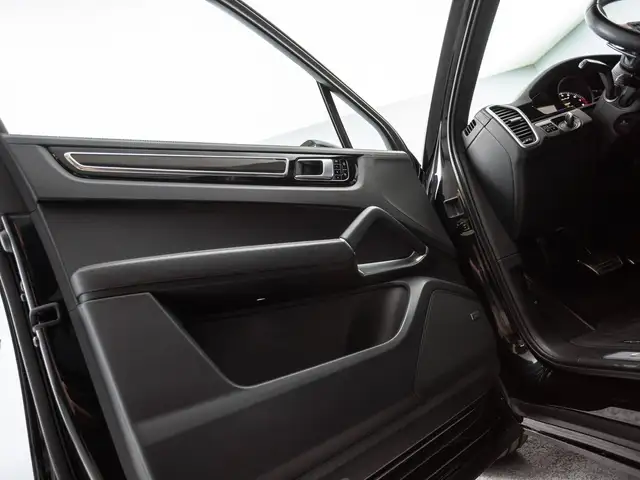 Porsche Cayenne Turbo S E-Hybrid III Ansicht 44