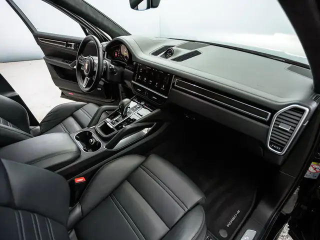Porsche Cayenne Turbo S E-Hybrid III Ansicht 40