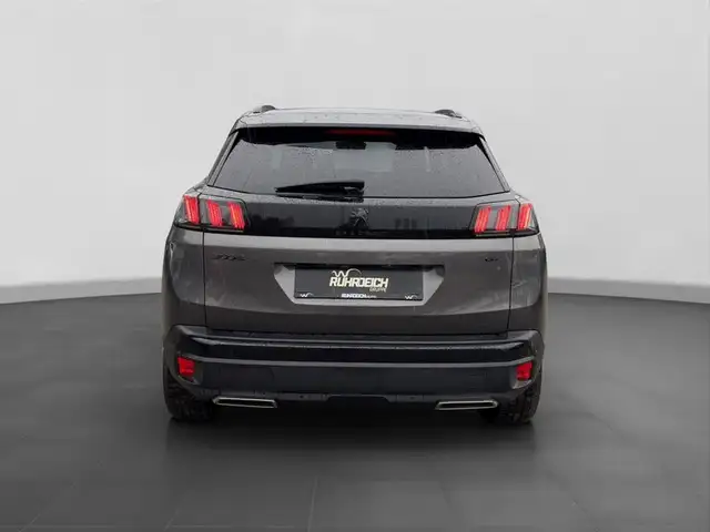 Peugeot 3008 view 4