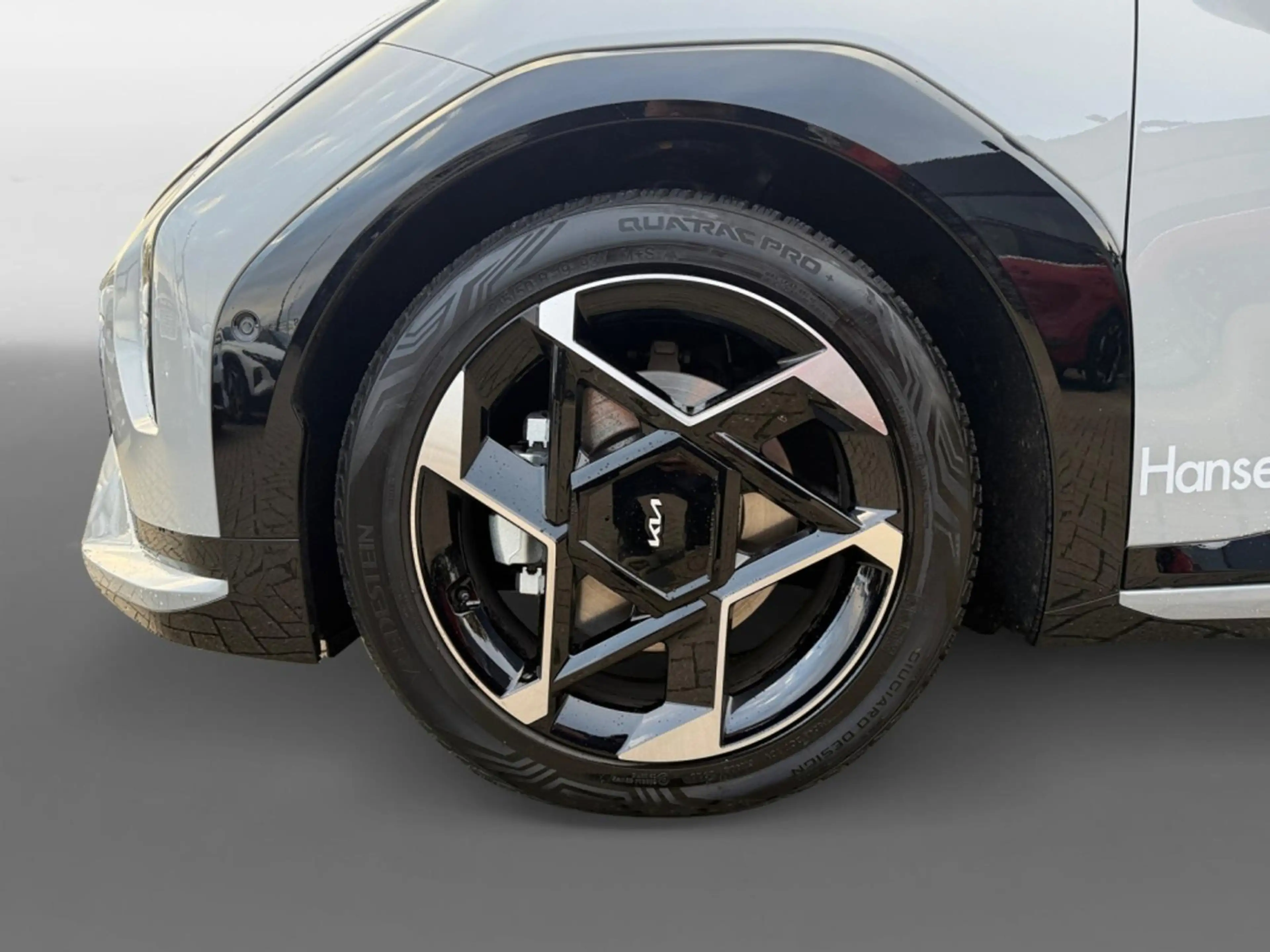 Kia EV4 GT-PlusLine 81.4 kWh I Pano I All-season banden — photo 13