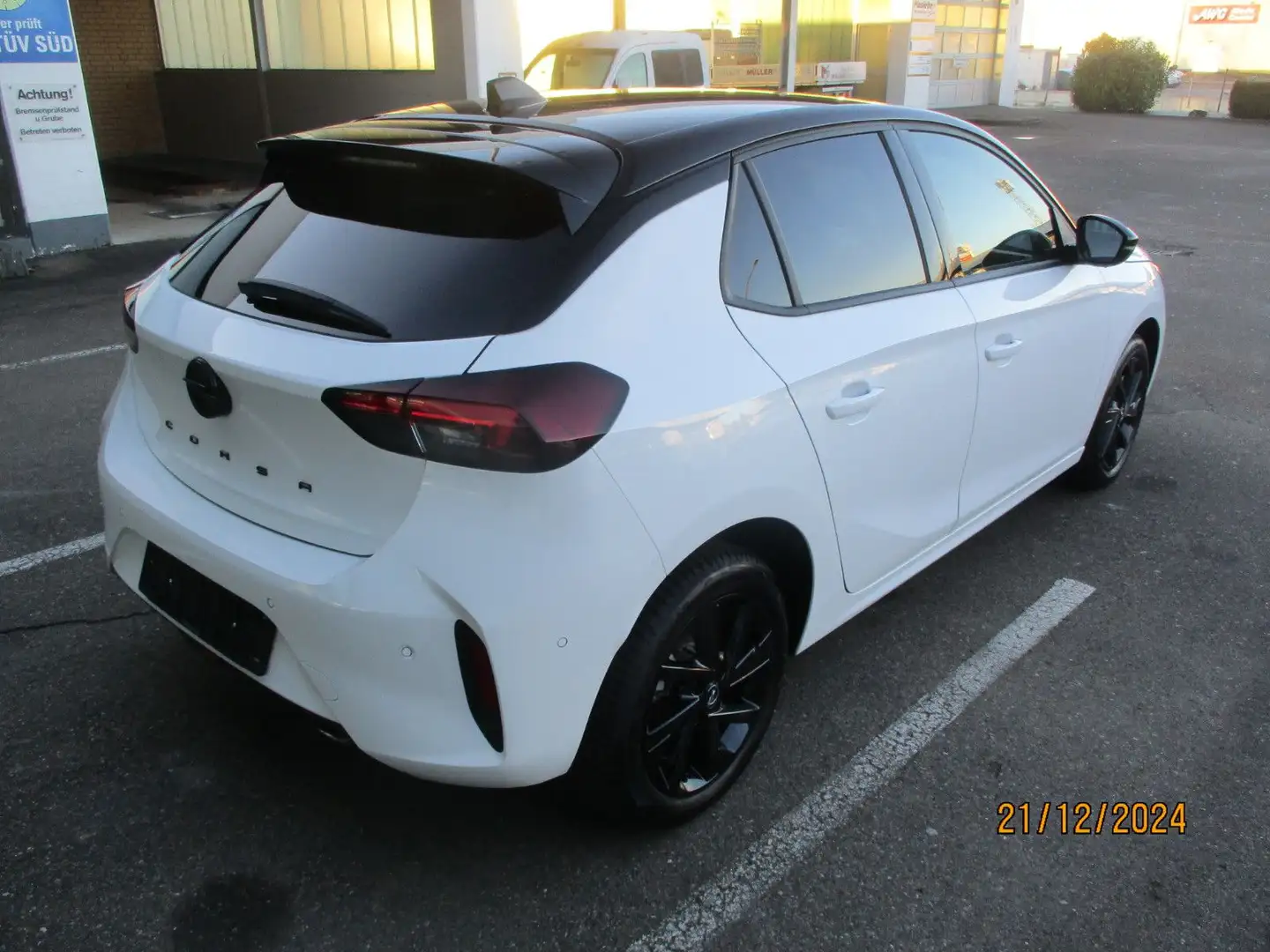 Opel Corsa F GS Weiß - 2
