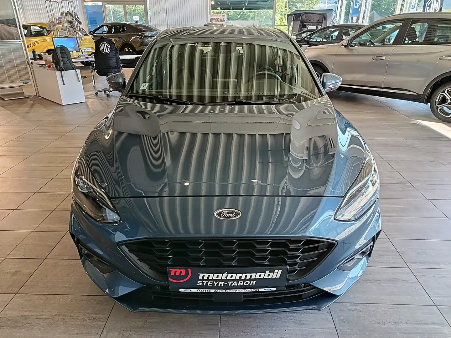 Ford Focus 1,0 EcoBoost Hybrid ST-Line Blau - 2