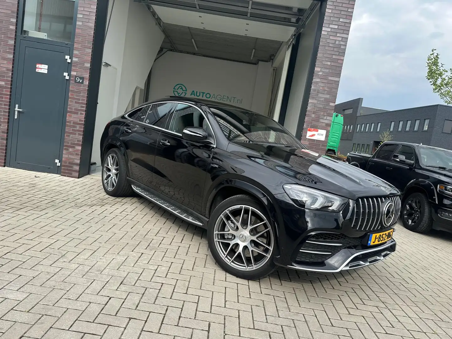 Mercedes-Benz GLE 53 AMG Coupé 4MATIC+ Premium Plus ACC|PANO|MSGE|SFEER|360 Negro - 2