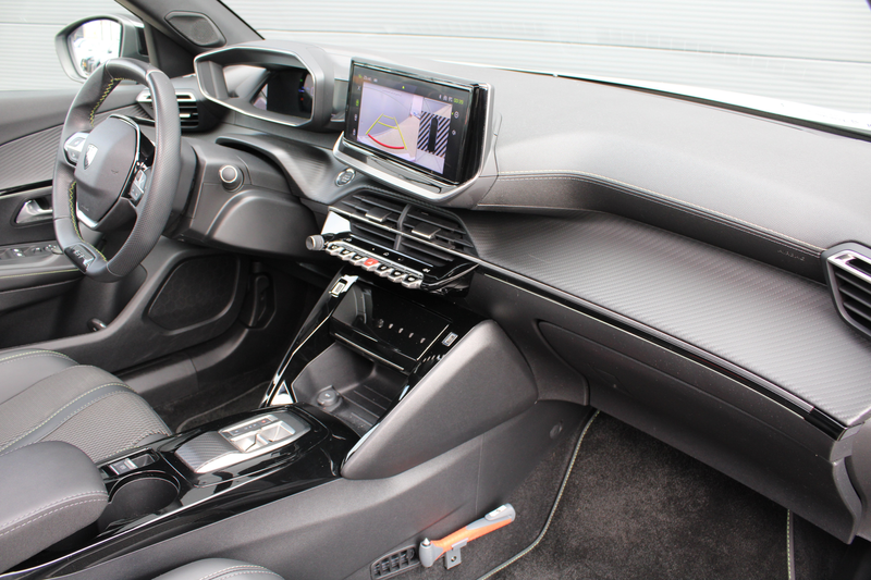 Peugeot e-2008 EV GT 54 kWh | Navigatie | Panorama/schuifdak | Fa — photo 3