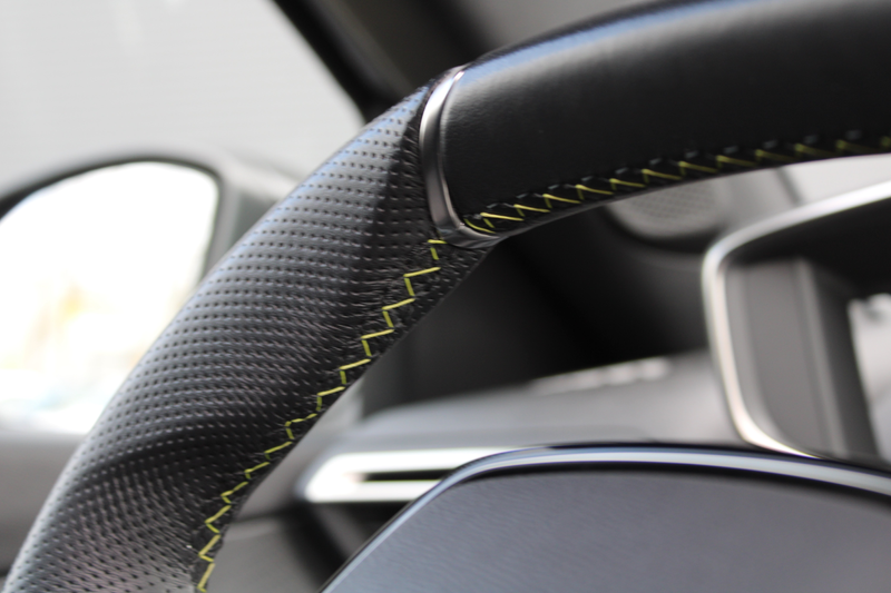 Peugeot e-2008 EV GT 54 kWh | Navigatie | Panorama/schuifdak | Fa — photo 9
