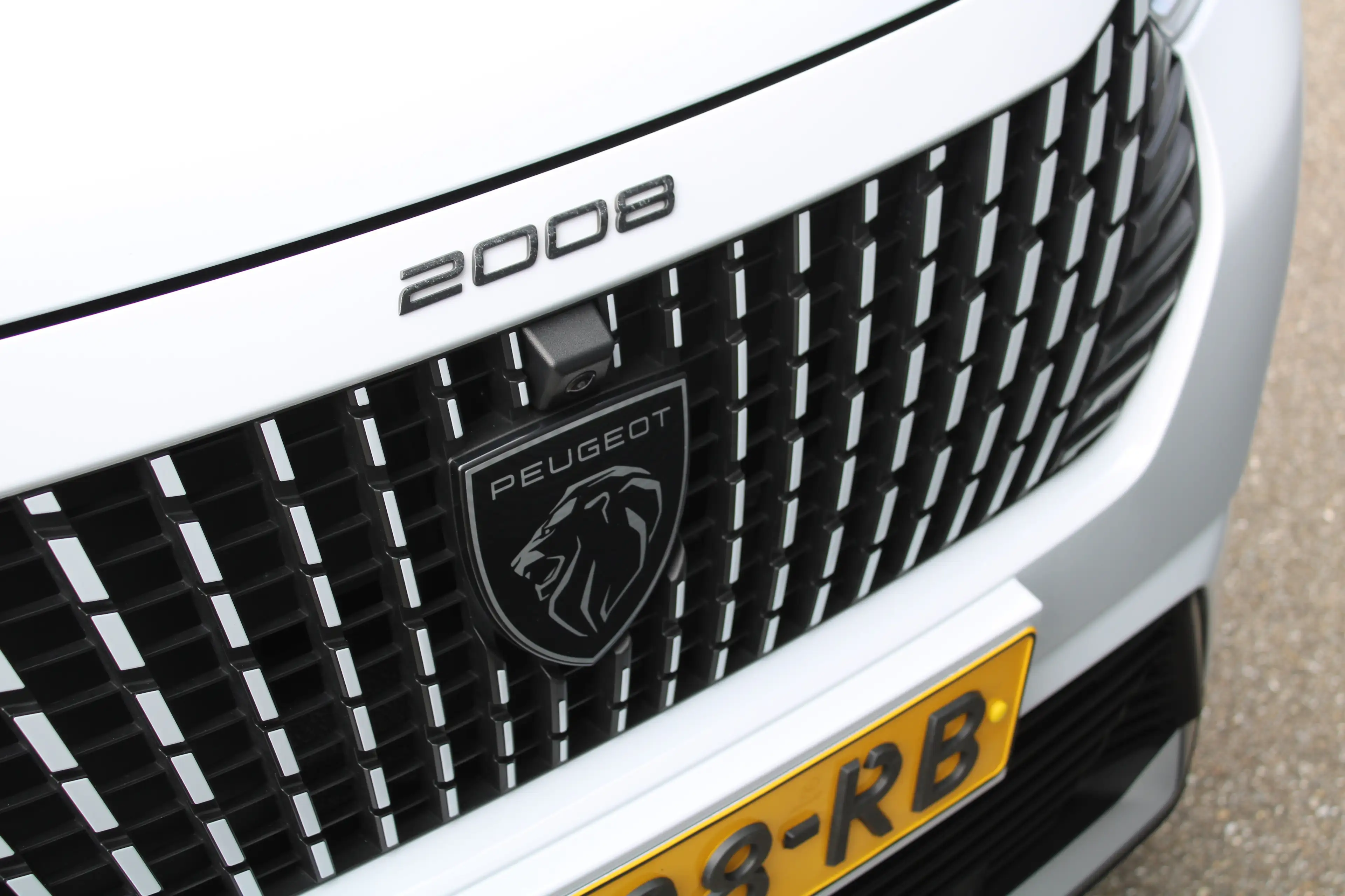 Peugeot e-2008 EV GT 54 kWh | Navigatie | Panorama/schuifdak | Fa — photo 10