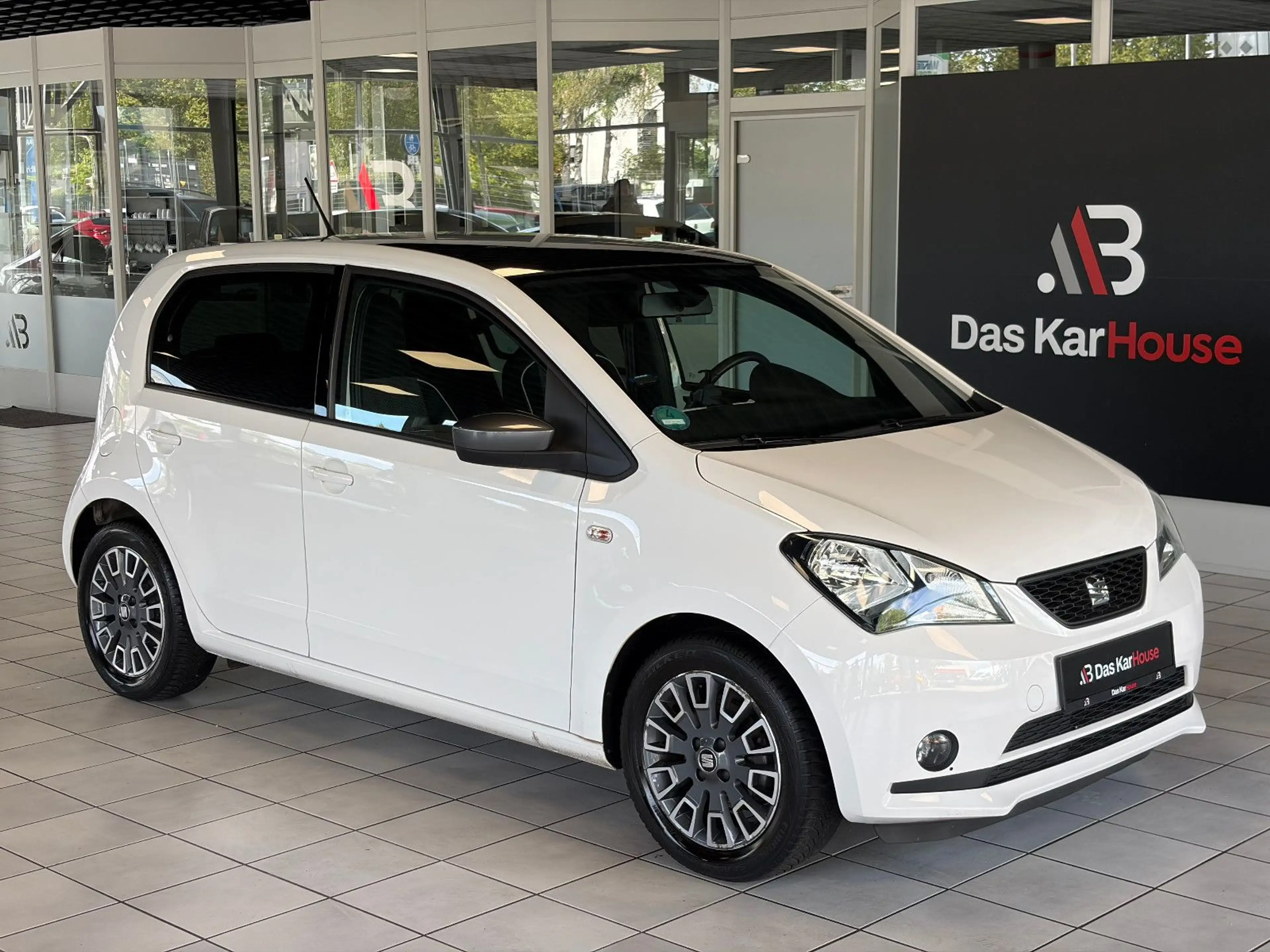 SEAT Mii 1.0 Chic · 5 Türer · PDC · Sitzhzg. · Klima