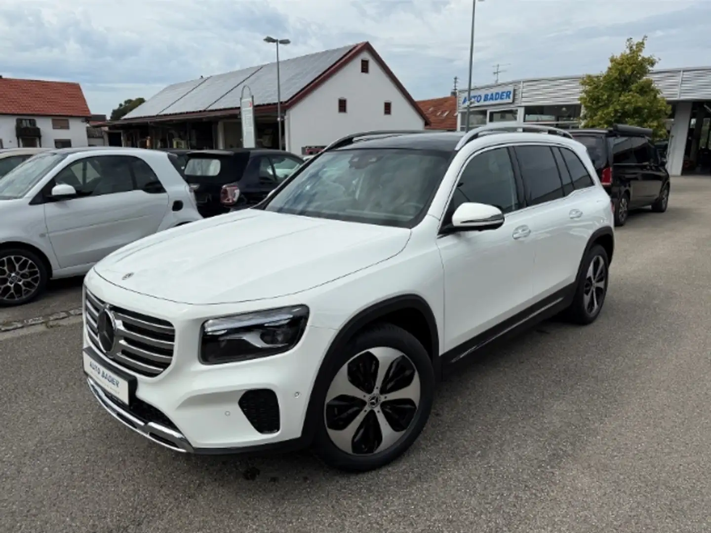 Mercedes-Benz GLB 250 4Matic Progressive Advanced+ Panorama AHK Bianco - 2