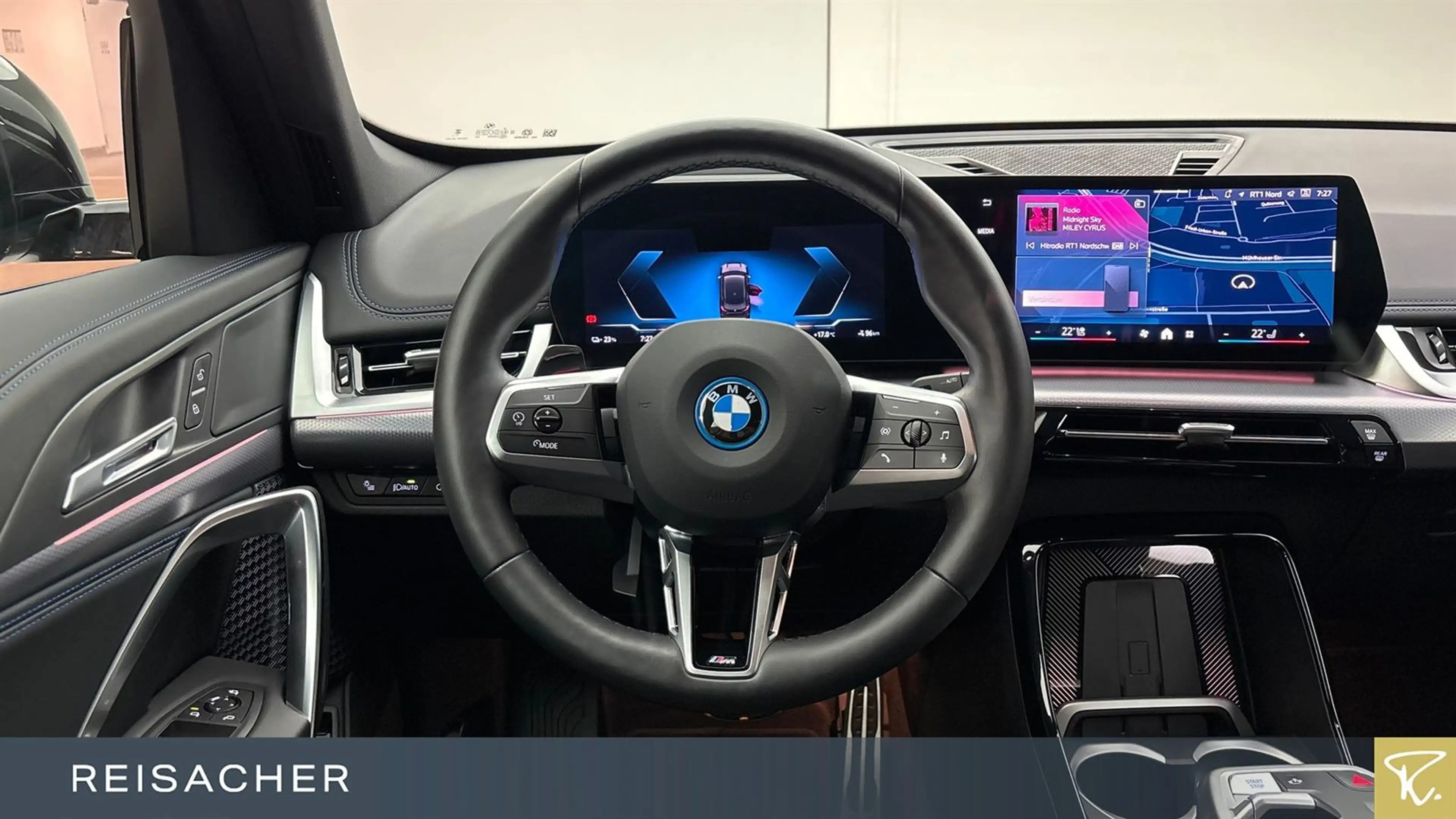 BMW iX1 IX1 A XDRIVE30 M-Sport,AHK,DA+,ACC,HUD — photo 5