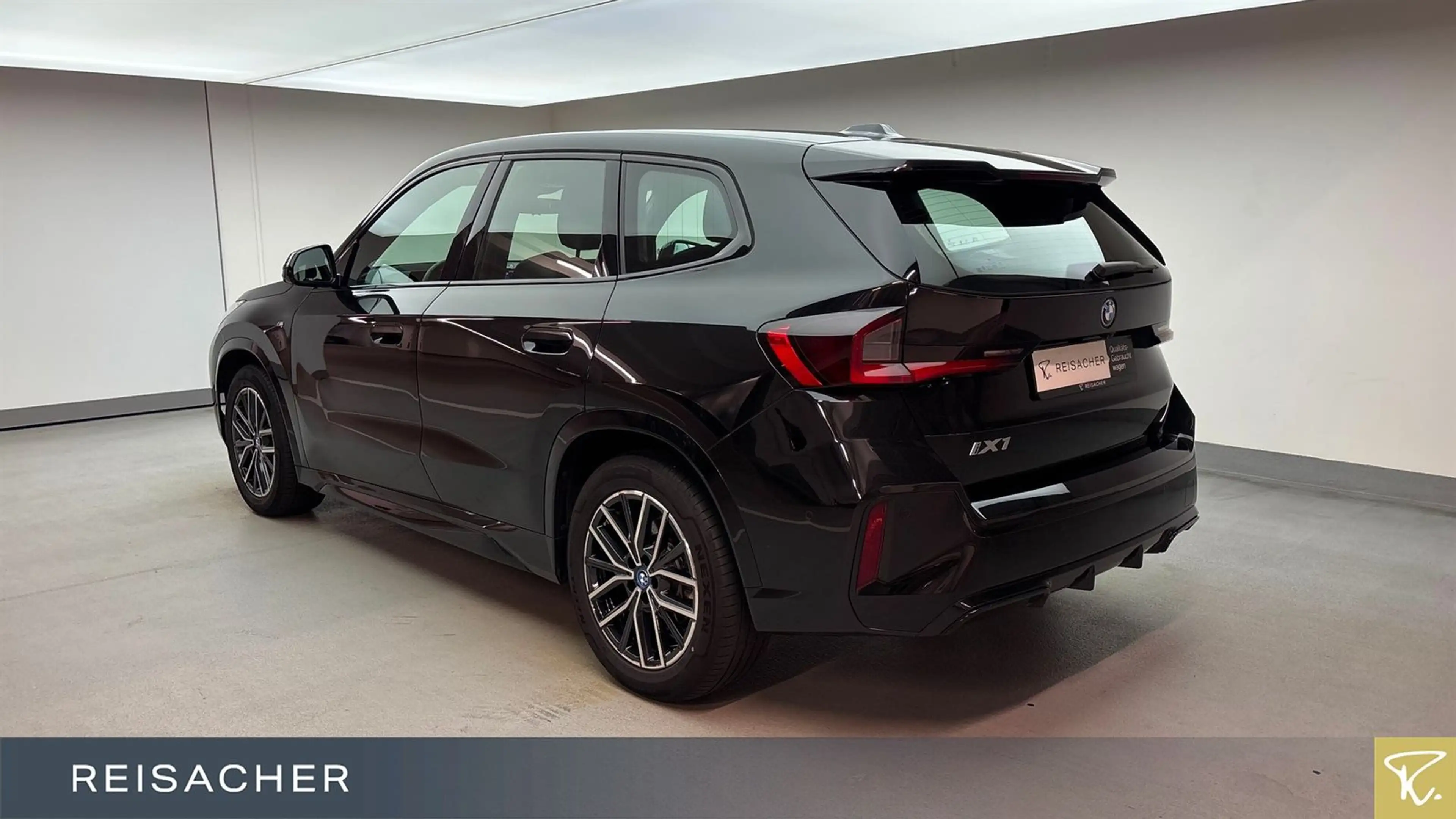 BMW iX1 IX1 A XDRIVE30 M-Sport,AHK,DA+,ACC,HUD — photo 2