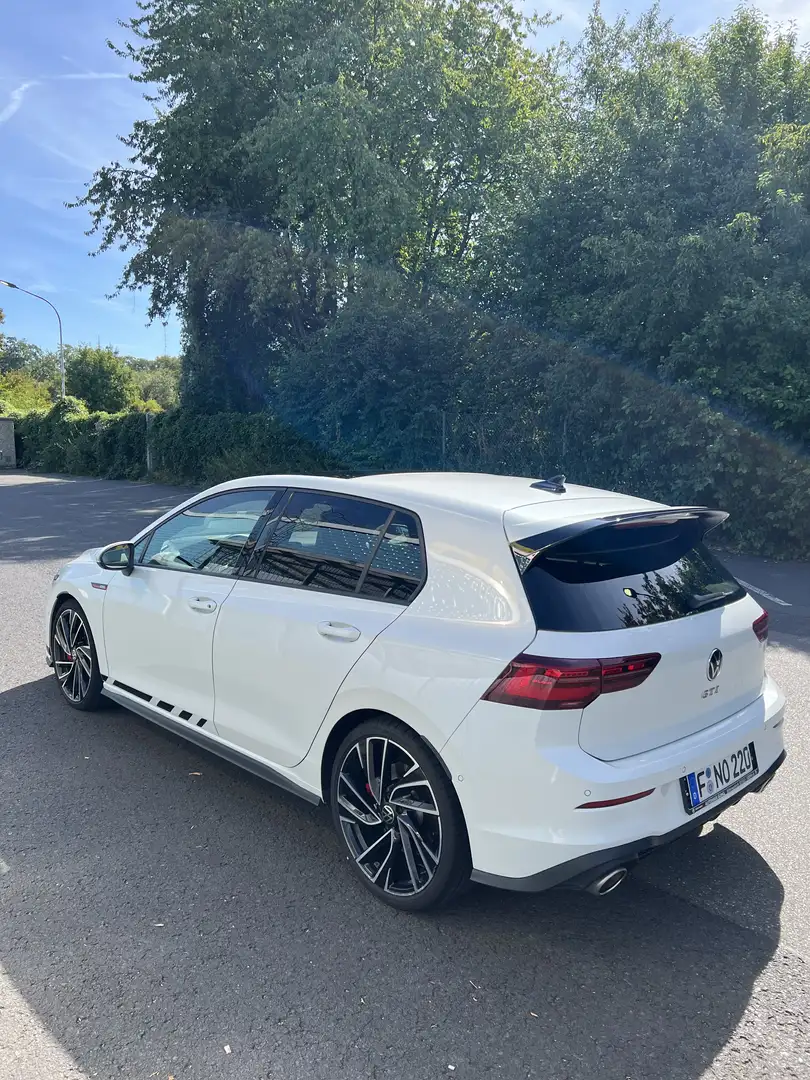 Volkswagen Golf Volkswagen Gold GTI Clubsport*Pano*HUD*HARMAN*19Z Weiß - 2