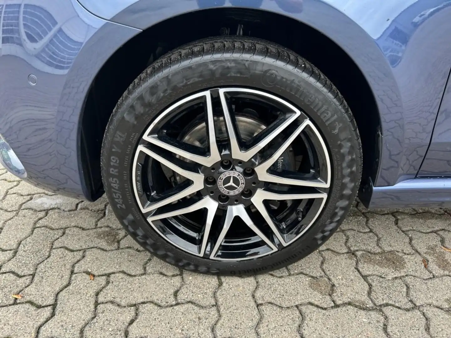 Mercedes-Benz V 300 d 4MATIC AVANTGARDE EDITION AMG TOP Bleu - 2