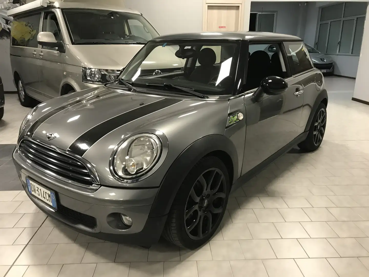 MINI One 1.4 CV 75 Grijs - 1