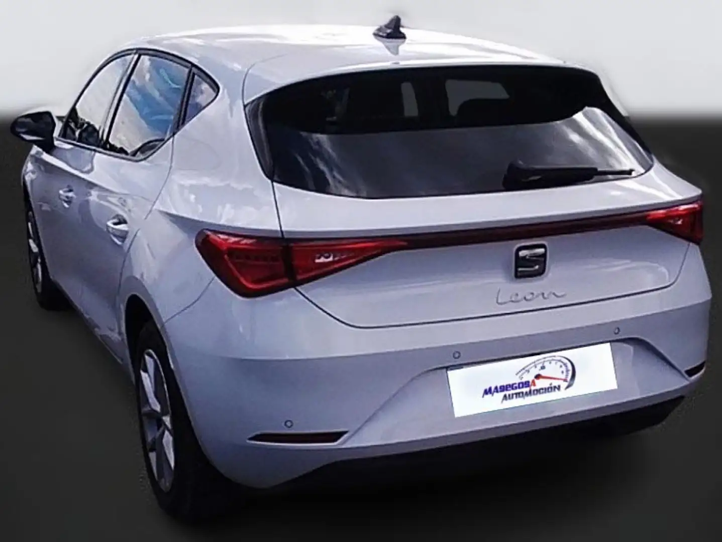 SEAT Leon 1.0 TSI S&S Style 25º Aniversario 110 Blanco - 2