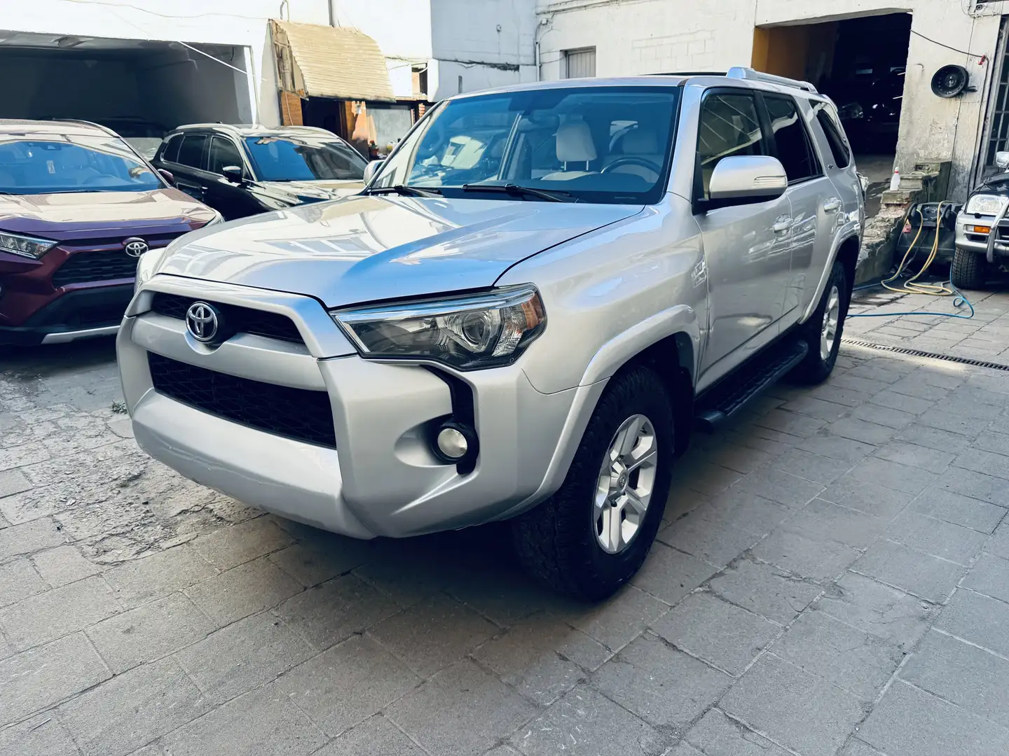 Toyota 4-Runner V6 Special Export Export Export Plateado - 2