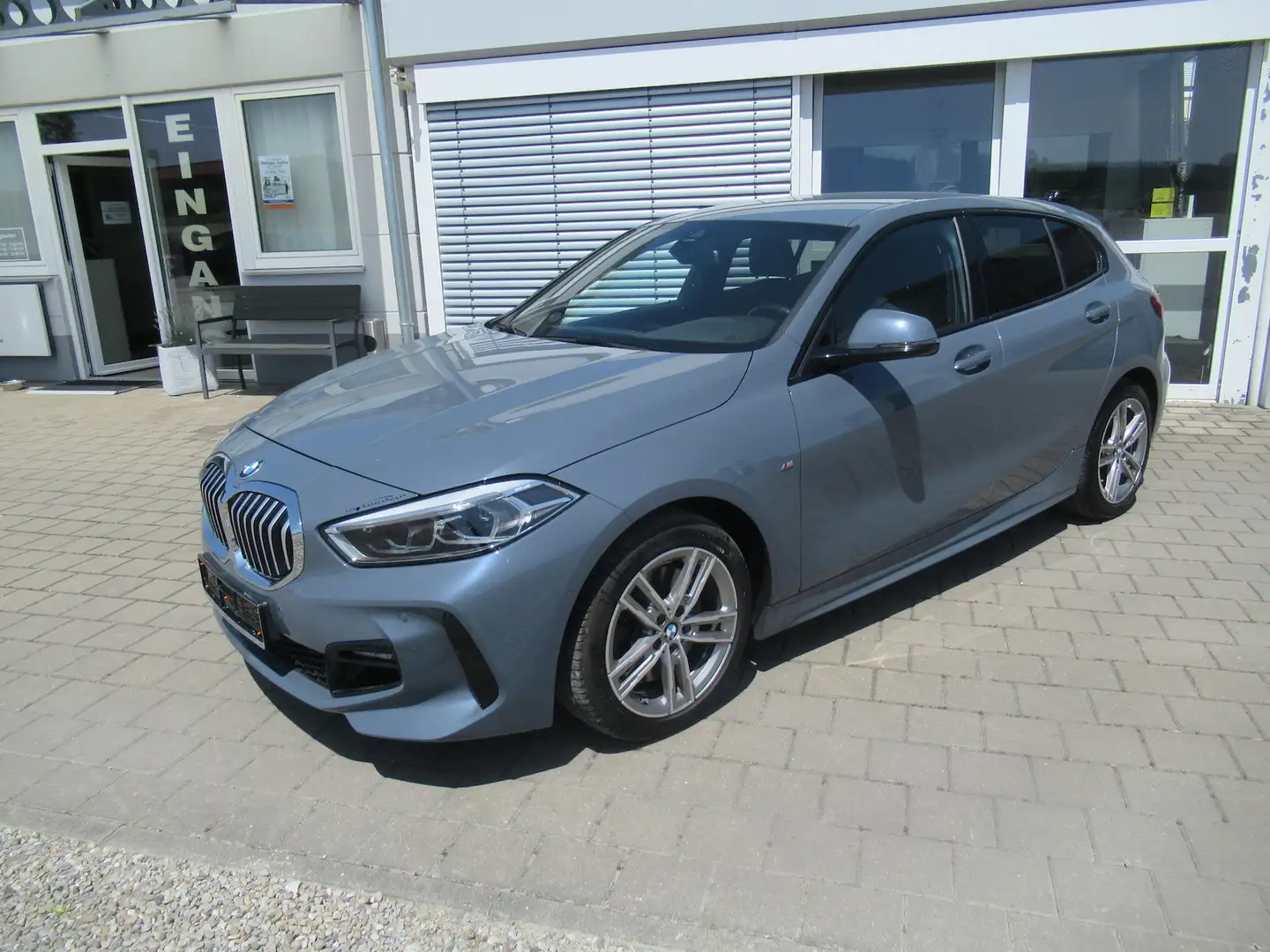 BMW 120 120d M Sport Lenkradheizung LED Kamera Ext Gris - 1