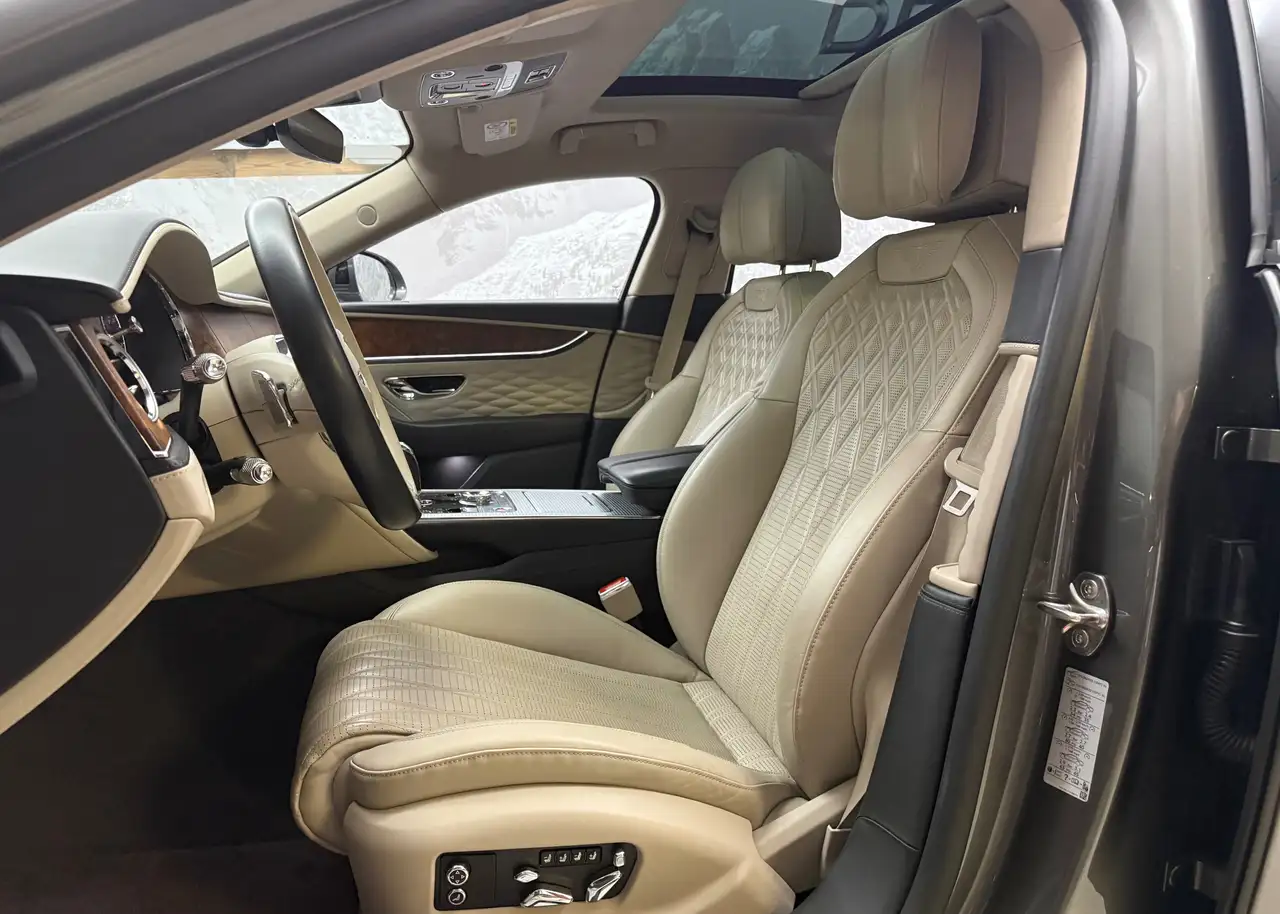 Bentley Flying Spur V6 Hybrid/Mulliner Felgen/Naim, миниатюра 9