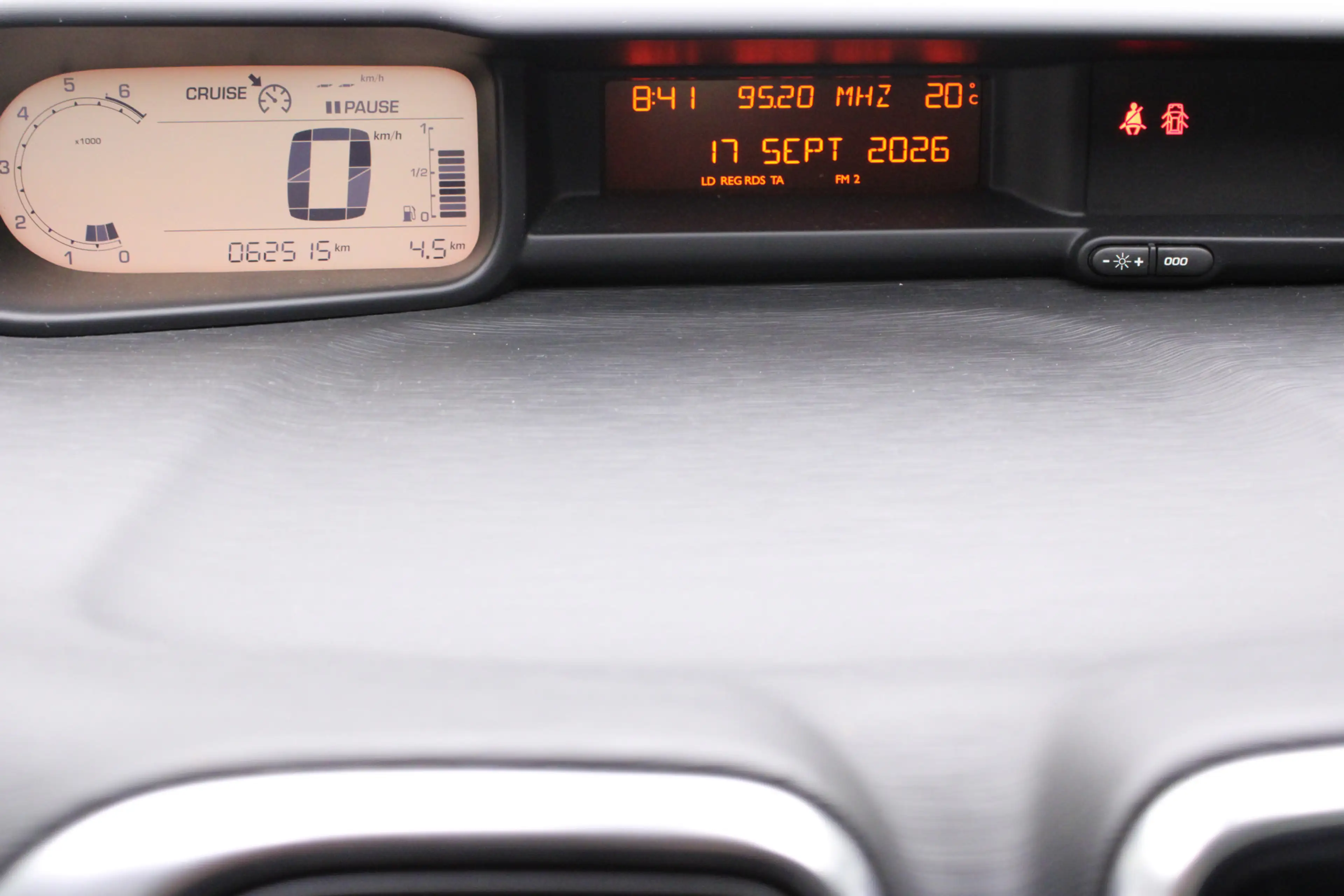 Citroen C3 Picasso 1.4 VTi Exclusive | Climate control | Pdc v/a | Cr — photo 27