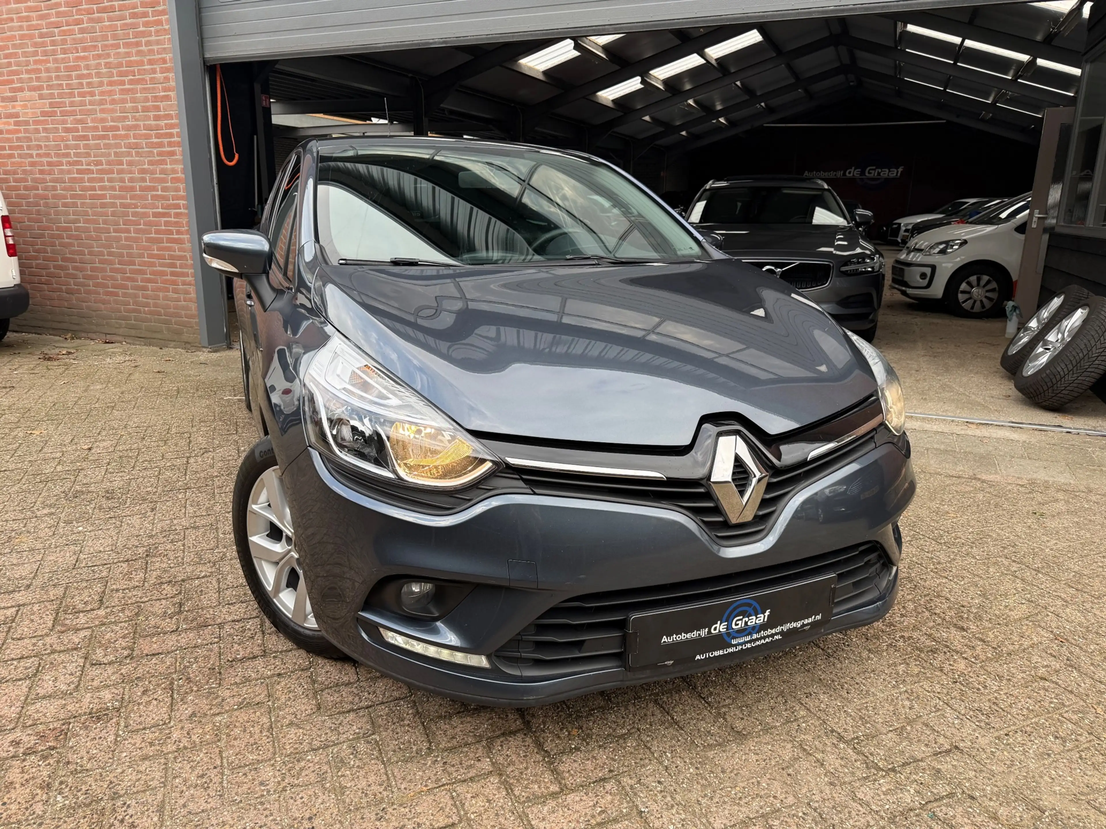 Renault Clio 1.2 Limited|CRUISE/NAVI/PDC/BLEUTOOTH|DBRIEM NW/KM — photo 2