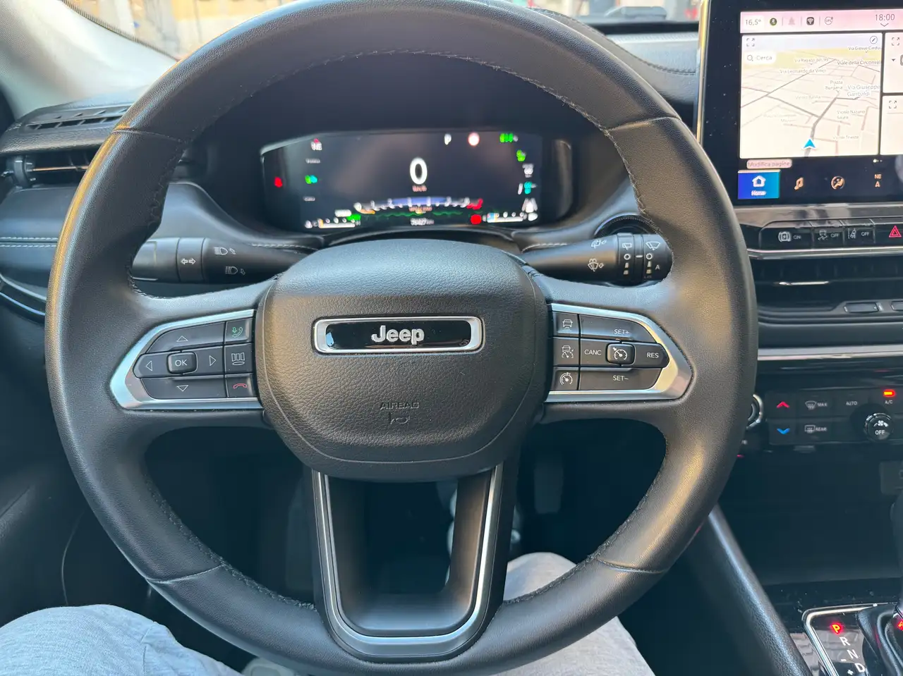 Jeep Compass II 2023 1.3 turbo t4 phev S 4xe auto, миниатюра 23