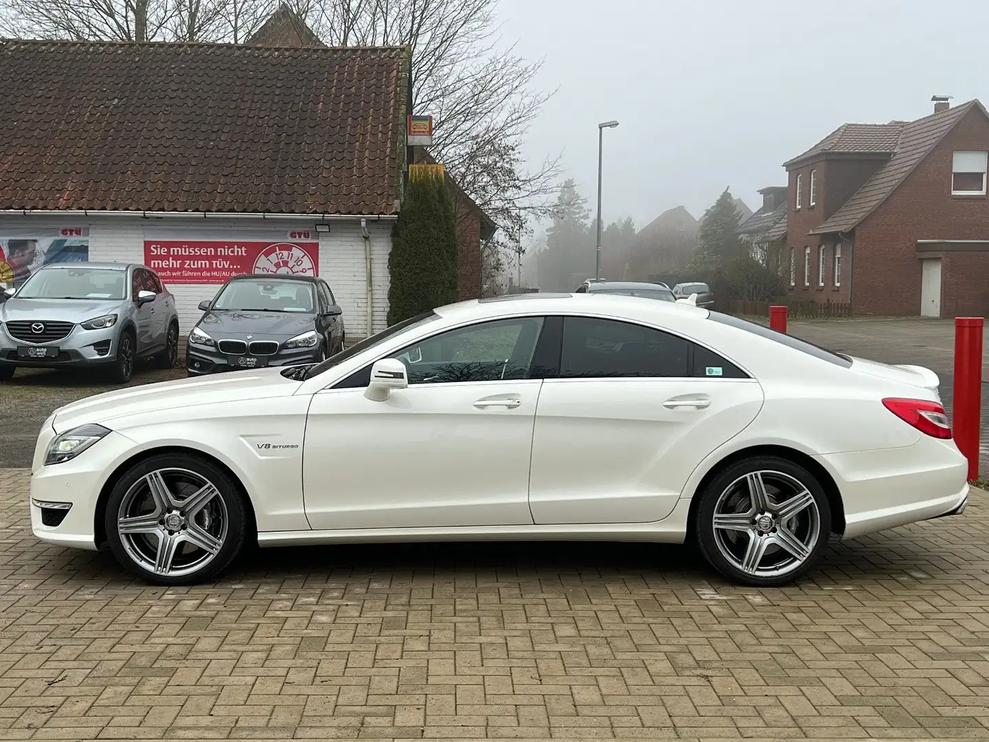 Mercedes-Benz CLS 63 AMG 4 Matic+NEUWERTIG+Scheckheft MB Weiß - 2