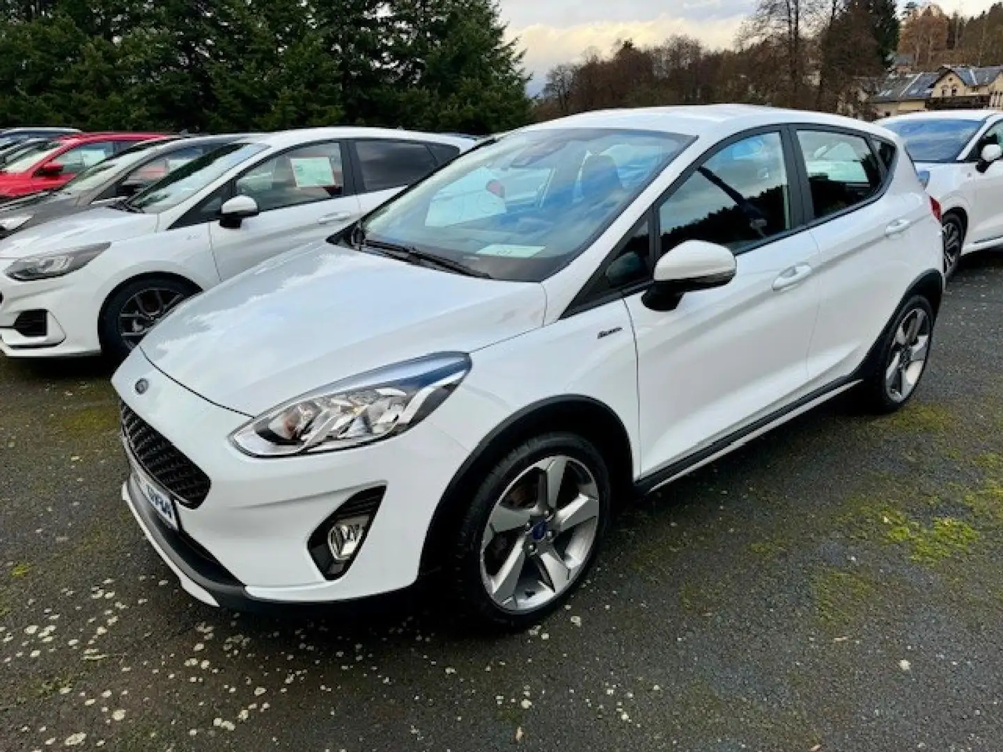 Ford Fiesta Active Blanc - 1