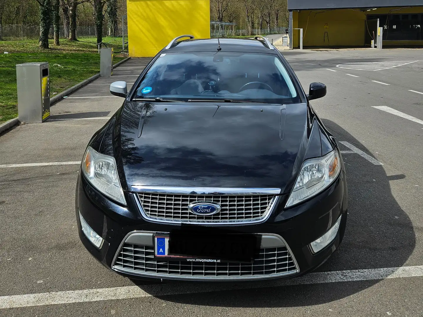 Ford Mondeo Mondeo Traveller Titanium X 2,0 TDCi DPF Titanium X Schwarz - 1