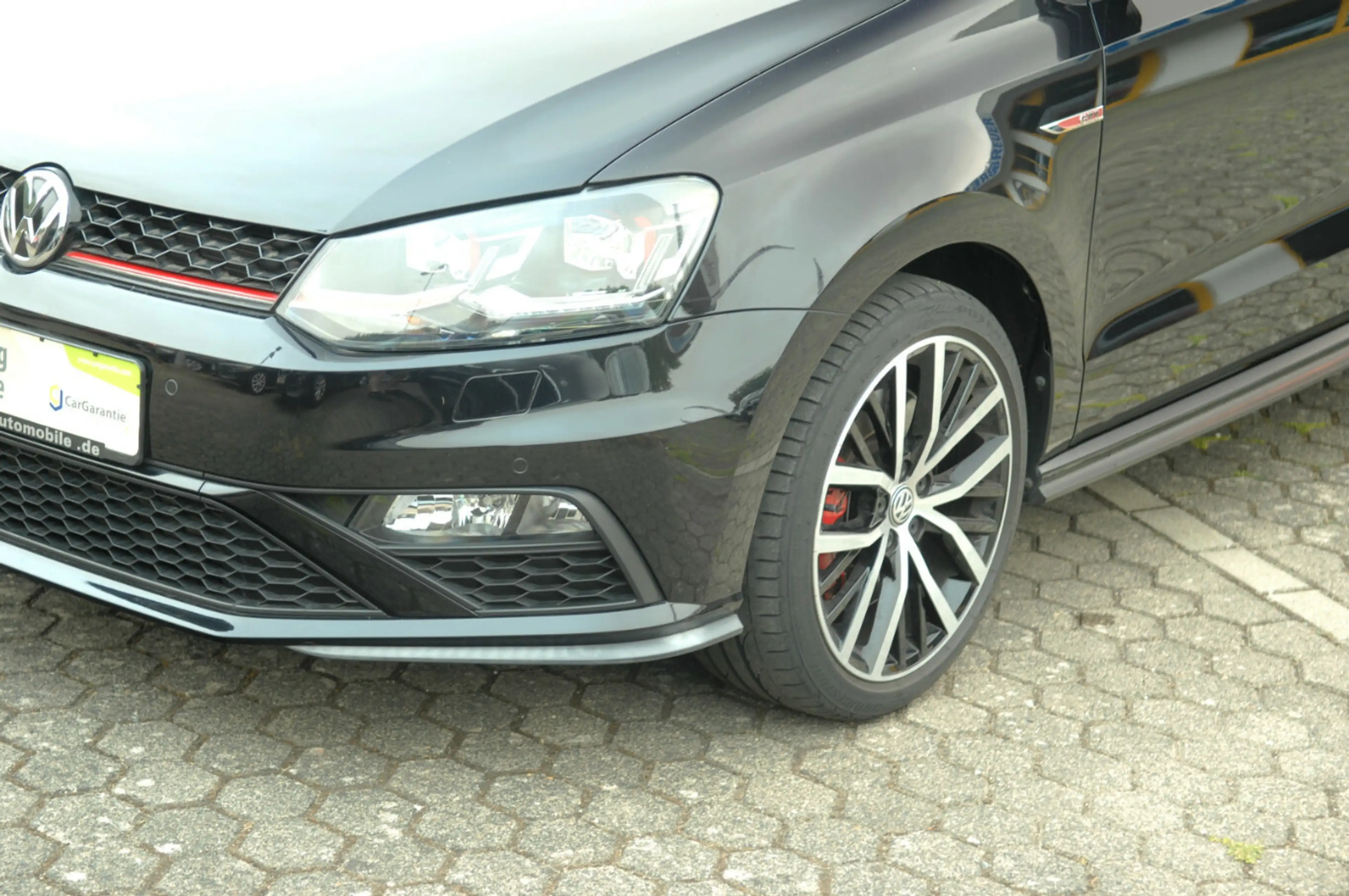 Volkswagen Polo GTI GTI Automatik Panoramadach 3-Türer Navi — photo 4