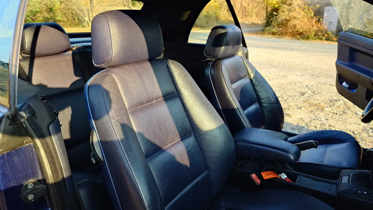BMW 320i Cabrio c/2airbag, foto 3