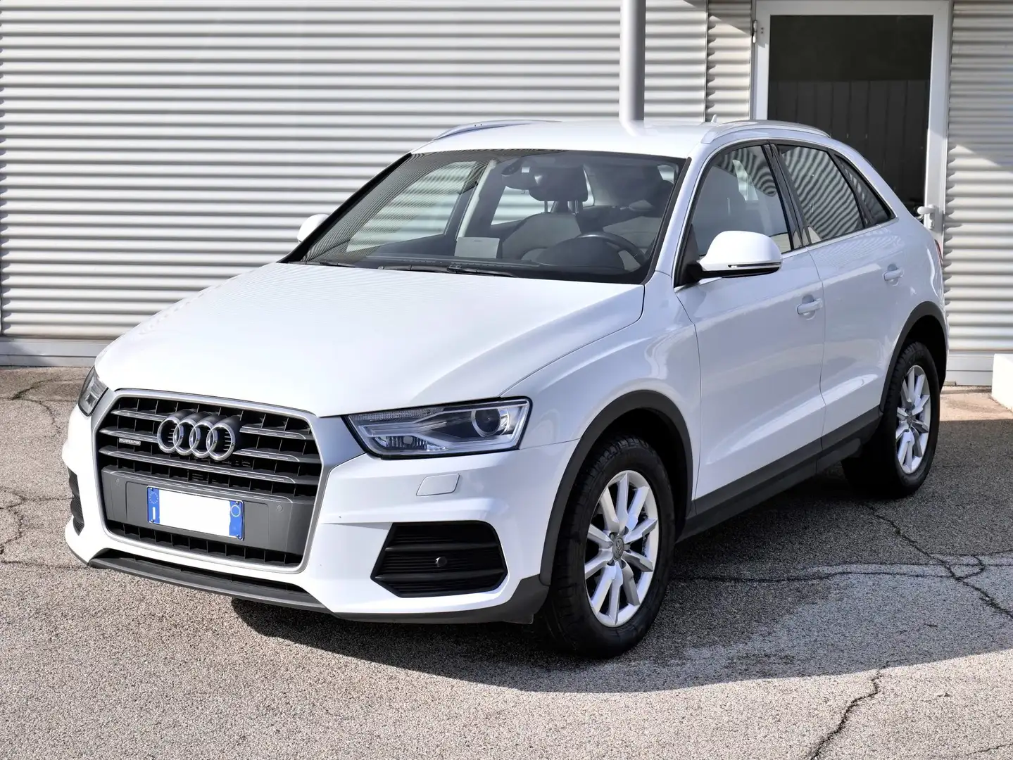 Audi Q3 2.0 Tdi Quattro 150cv S-tronic Business Bianco - 1