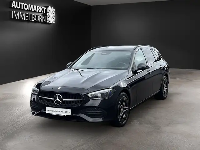 Mercedes-Benz C-Class view 3