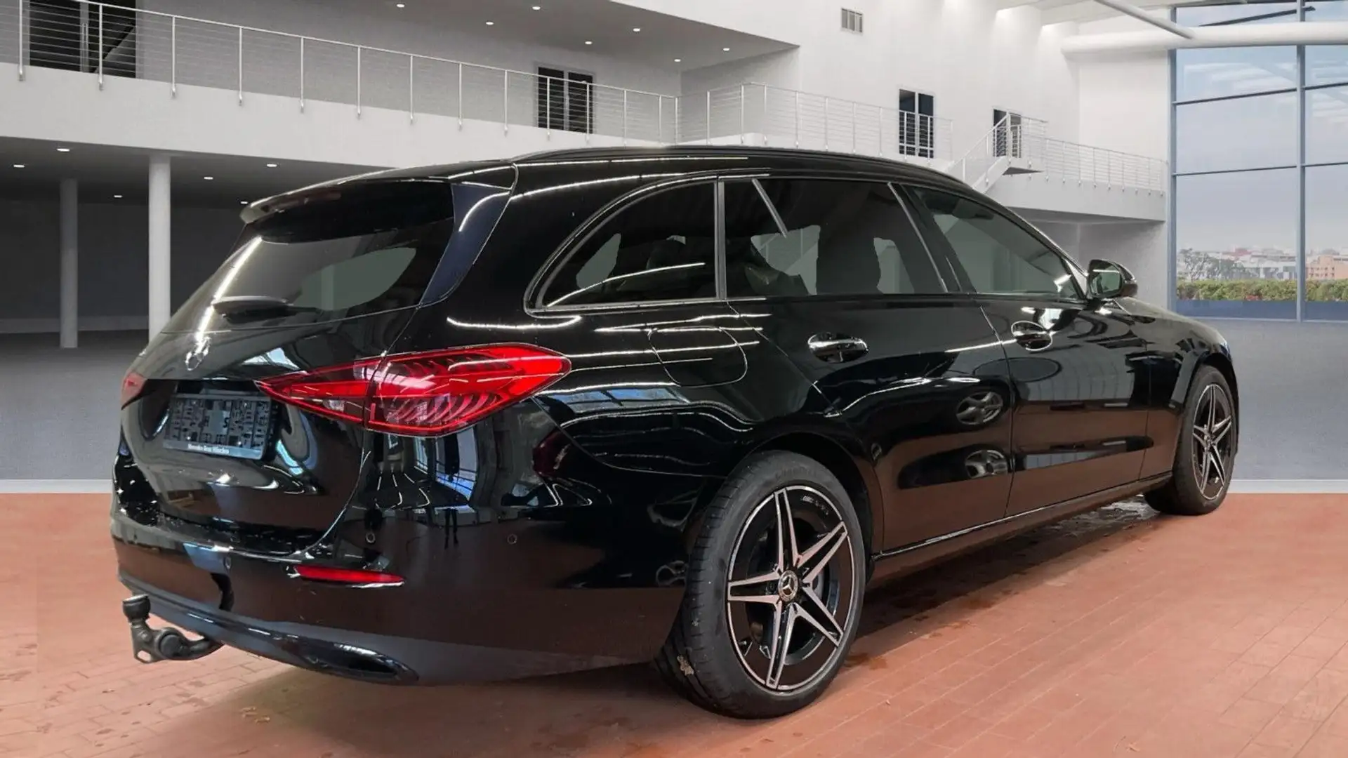 Mercedes-Benz C 300 T e AMG18 Sound*AHK*Kamera*Night*Mubeam Zwart - 2